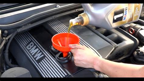DIy Car Maintenance - Wie man das Autoöl selbst ändert
